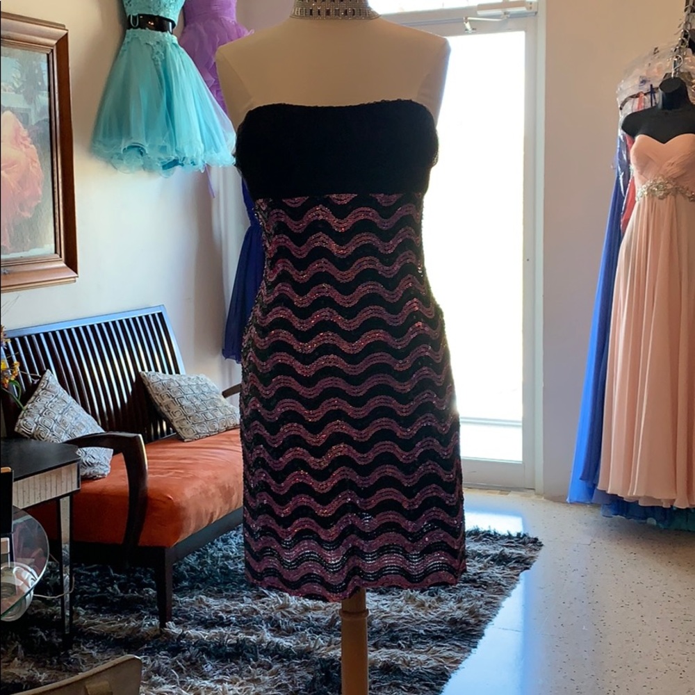 Beautiful stripes pink and black short prom dress